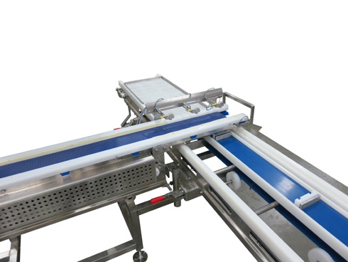 retracting tail conveyor AquaPruf 7400 series
